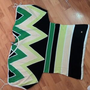 Escada Green & Cream Geometric Knit Crew